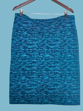 LuLaRoe Teal and Navy Marled Pencil Skirt